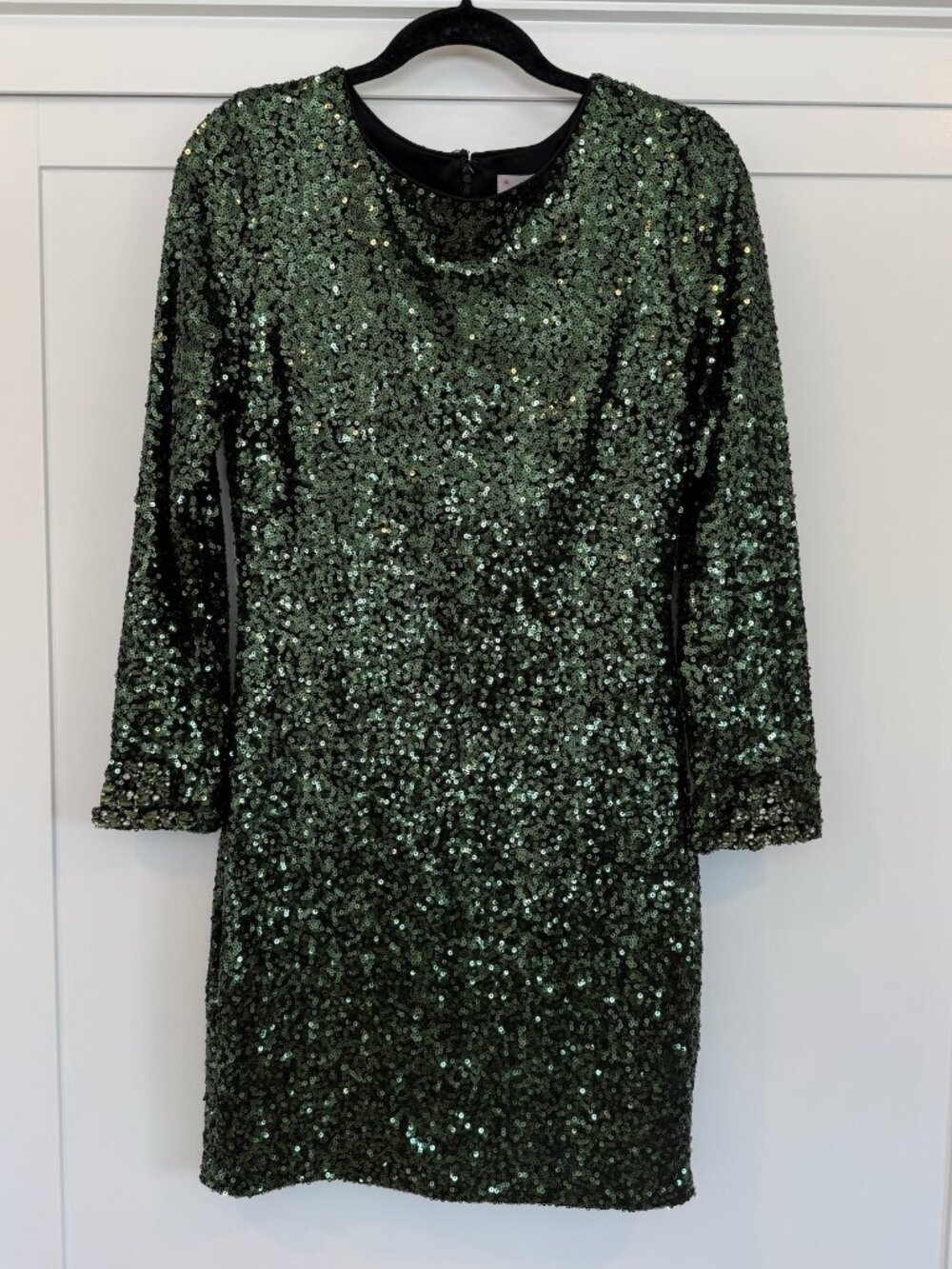 Badgley Mischka Green Sequin Cocktail Dress Jeweled Cuffs Long Sleeve - 8
